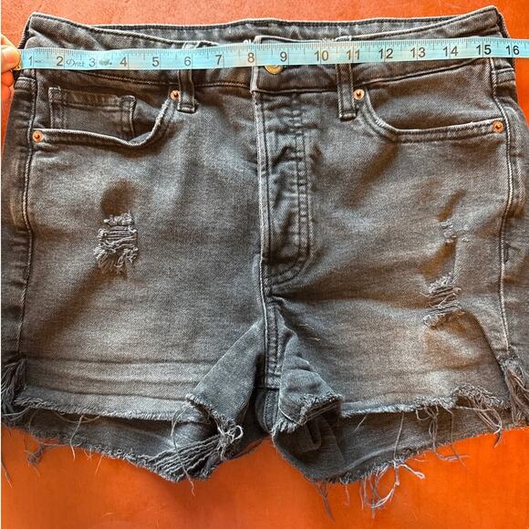 Old Navy High Rise OG Straight Denim Shorts Black Women’s Size 8 - Picture 7 of 7